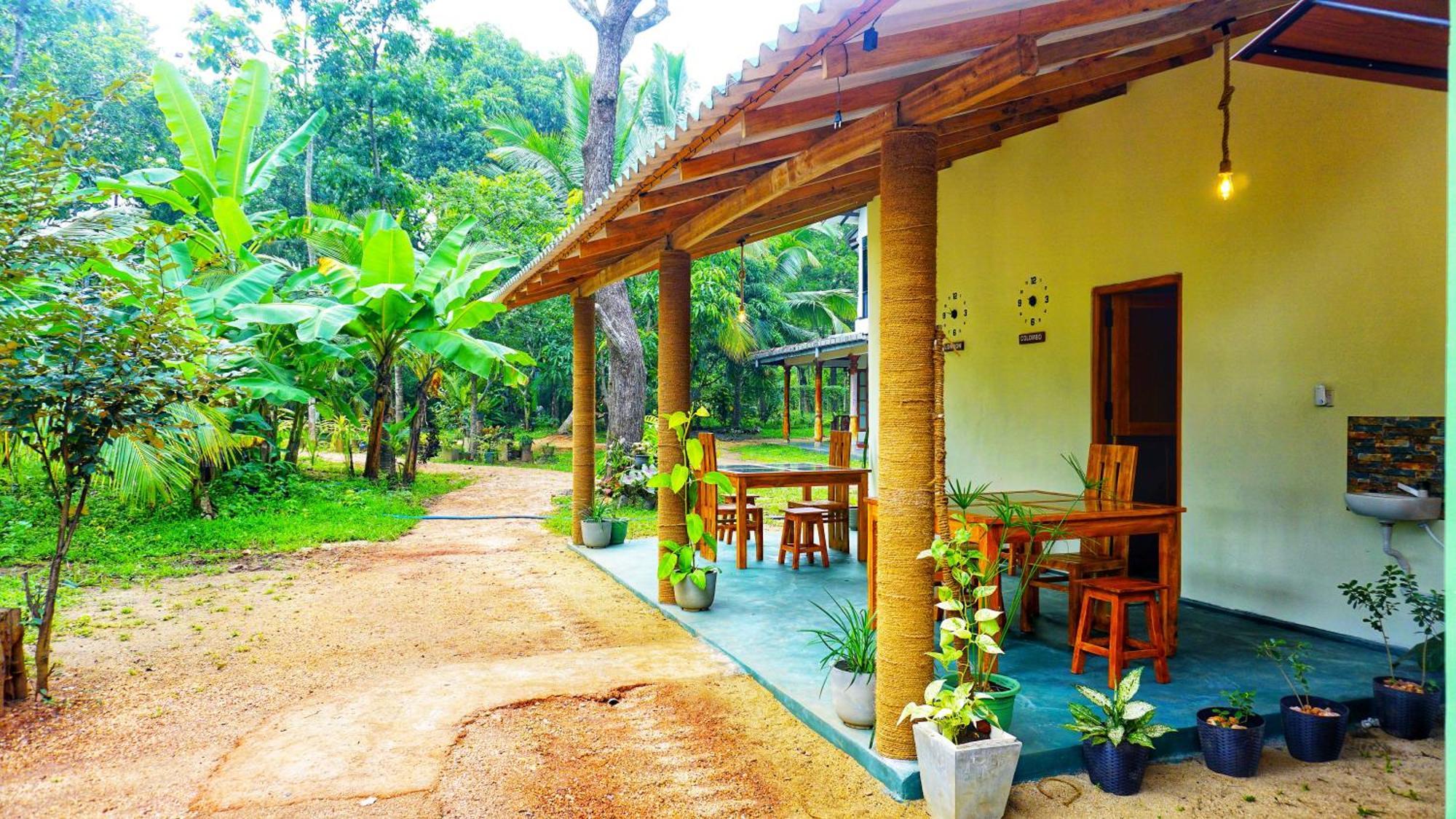 Sigiri Saat Cabana Sigiriya Bagian luar foto