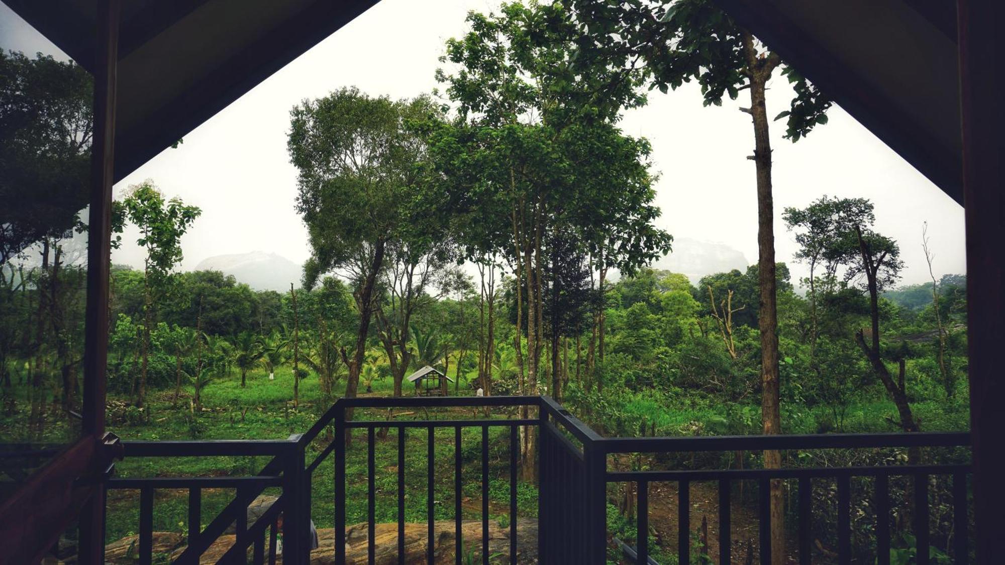 Sigiri Saat Cabana Sigiriya Bagian luar foto