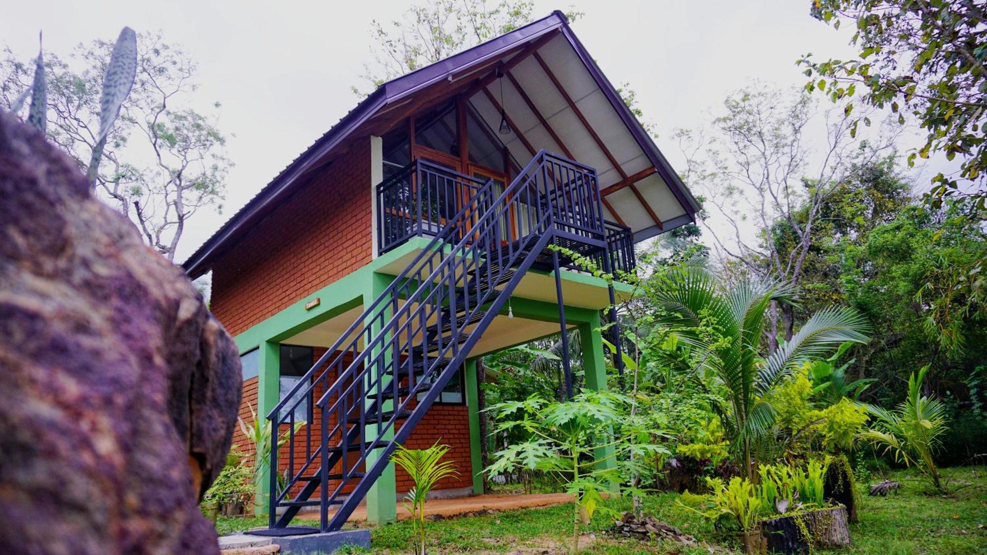 Sigiri Saat Cabana Sigiriya Bagian luar foto